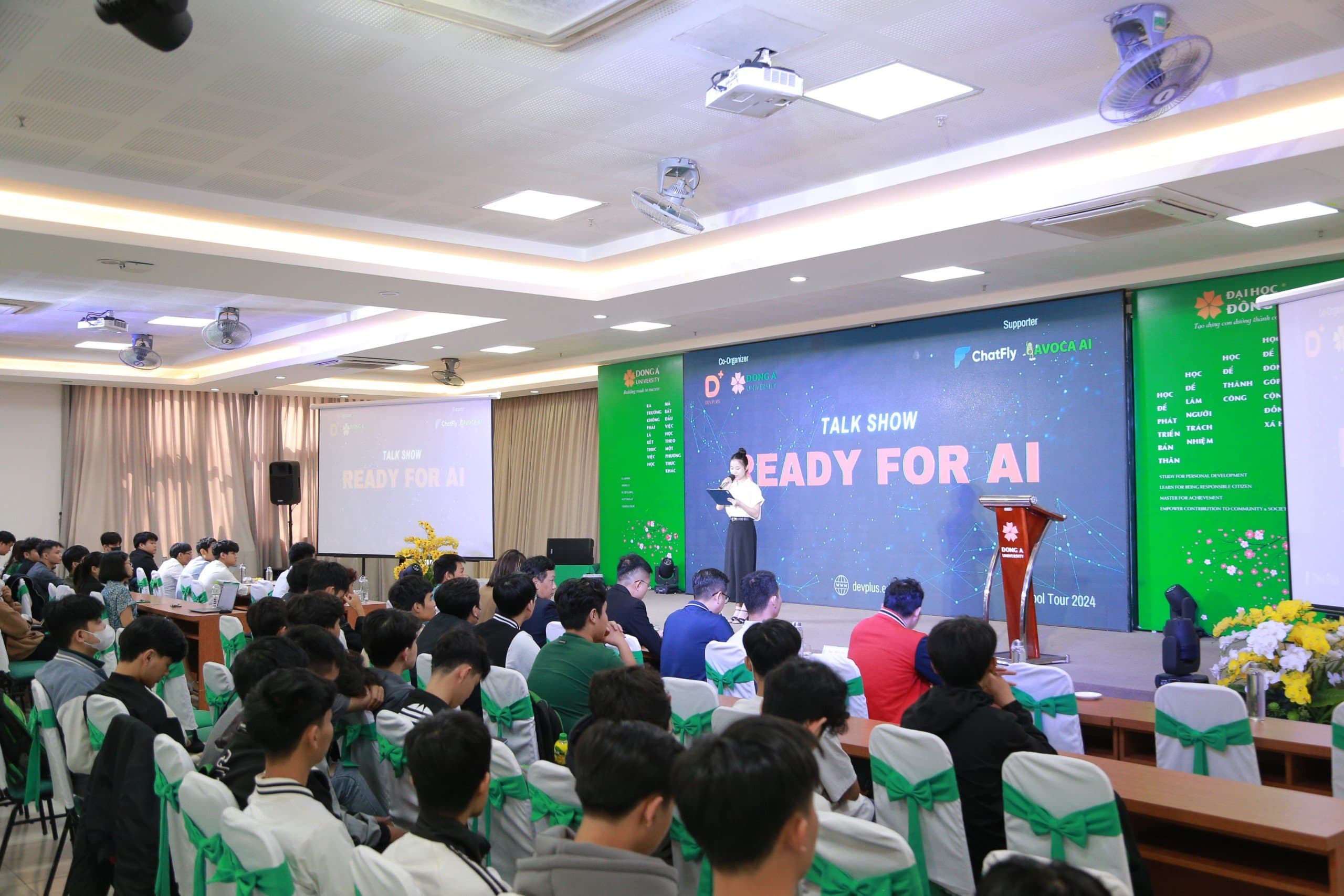Tham dự hội thảo "School Tour: Ready for AI 2024", do Sở Khoa học và Công nghệ Đà Nẵng tài trợ